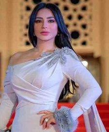 معلومات عن لجين عمران