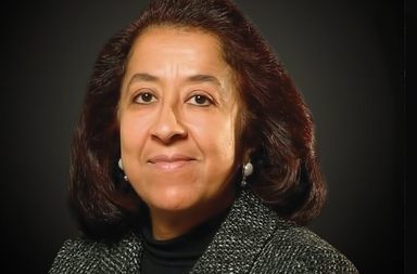 لبنى العليان