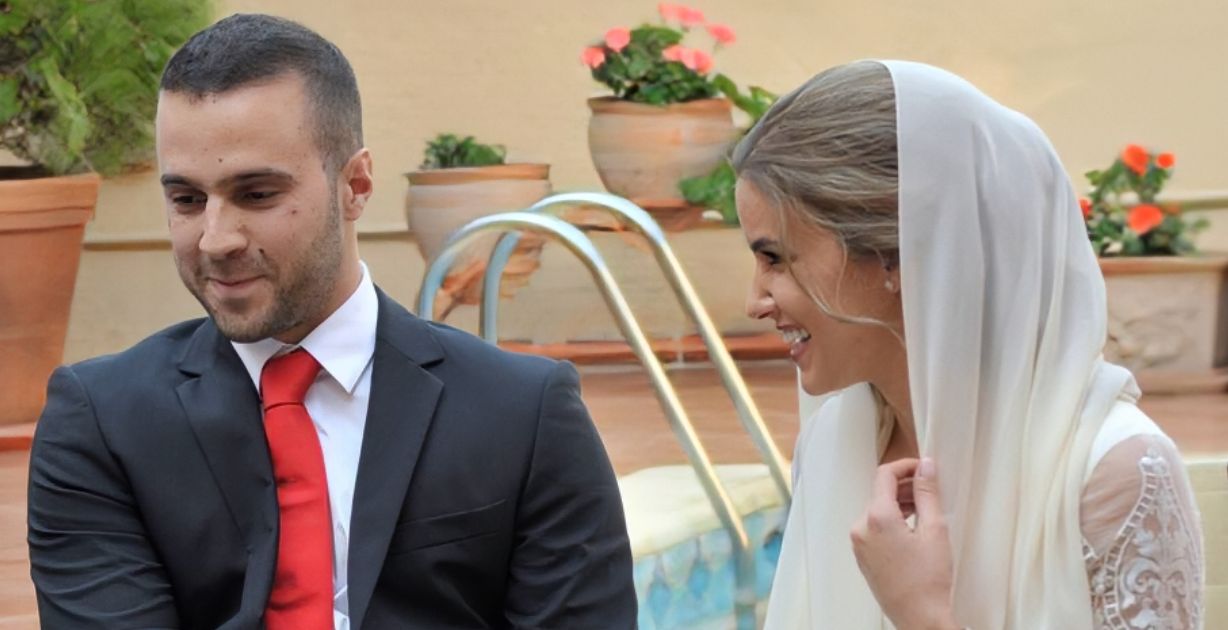 الأميرة نجلاء الأردنية أجمل بكثير في عقد قرانها من الملكة رانيا!