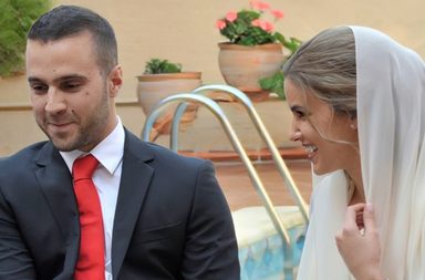 الأميرة نجلاء الأردنية أجمل بكثير في عقد قرانها من الملكة رانيا!