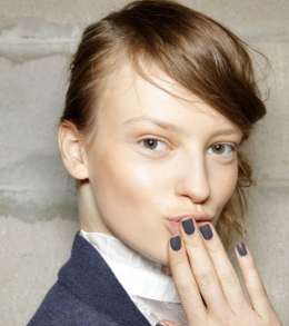 nail-trend-philip-lim-07-04-2011