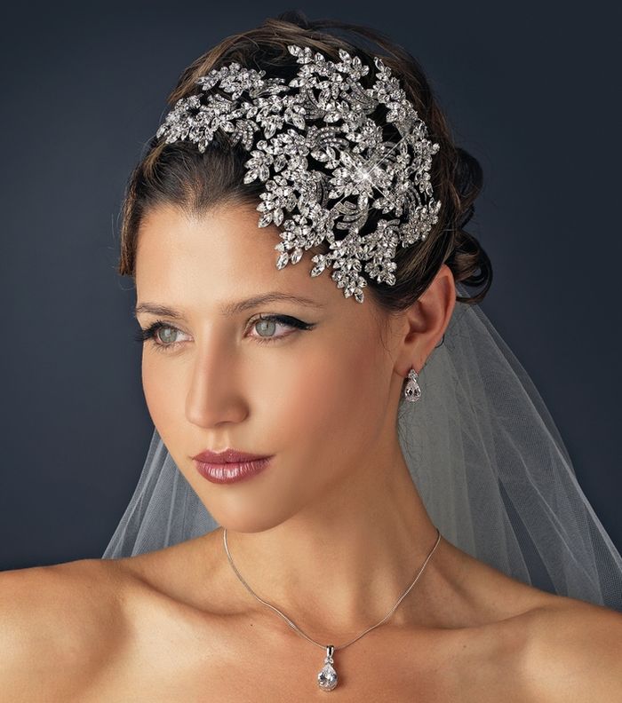 صور اروع تسريحات عروس مع اكسسوار