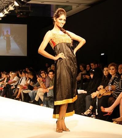 Hajra-hayat-dubai-fashion-week-2010.JPG