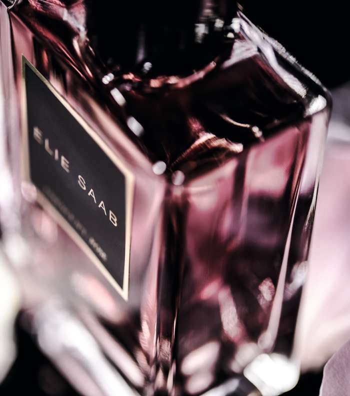 عطر إيلي صعب الجديد بنفحة الزهر