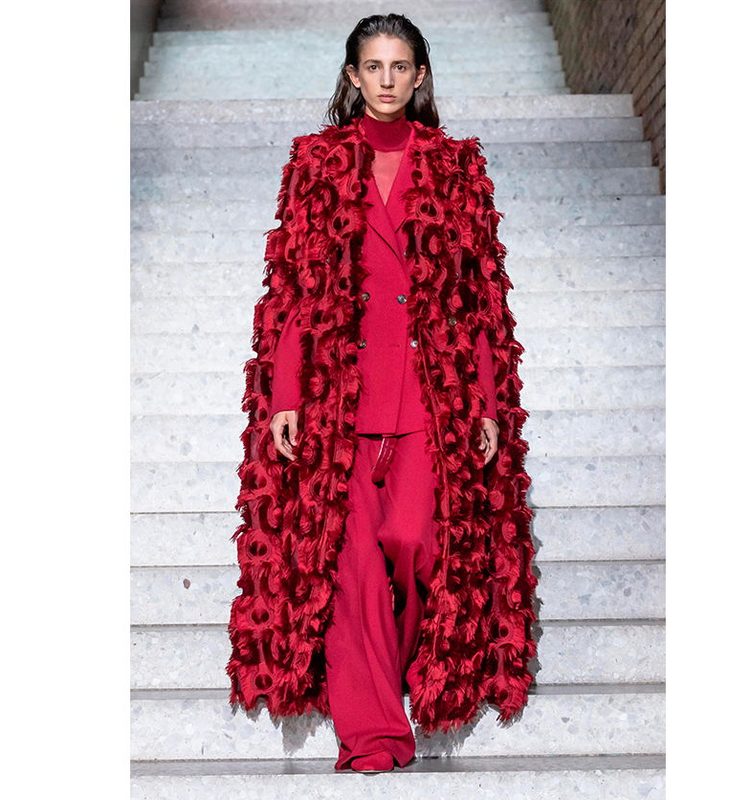تعرفي على تصاميم علامة ماكس مارا MaxMara من مجموعة Resort 2020