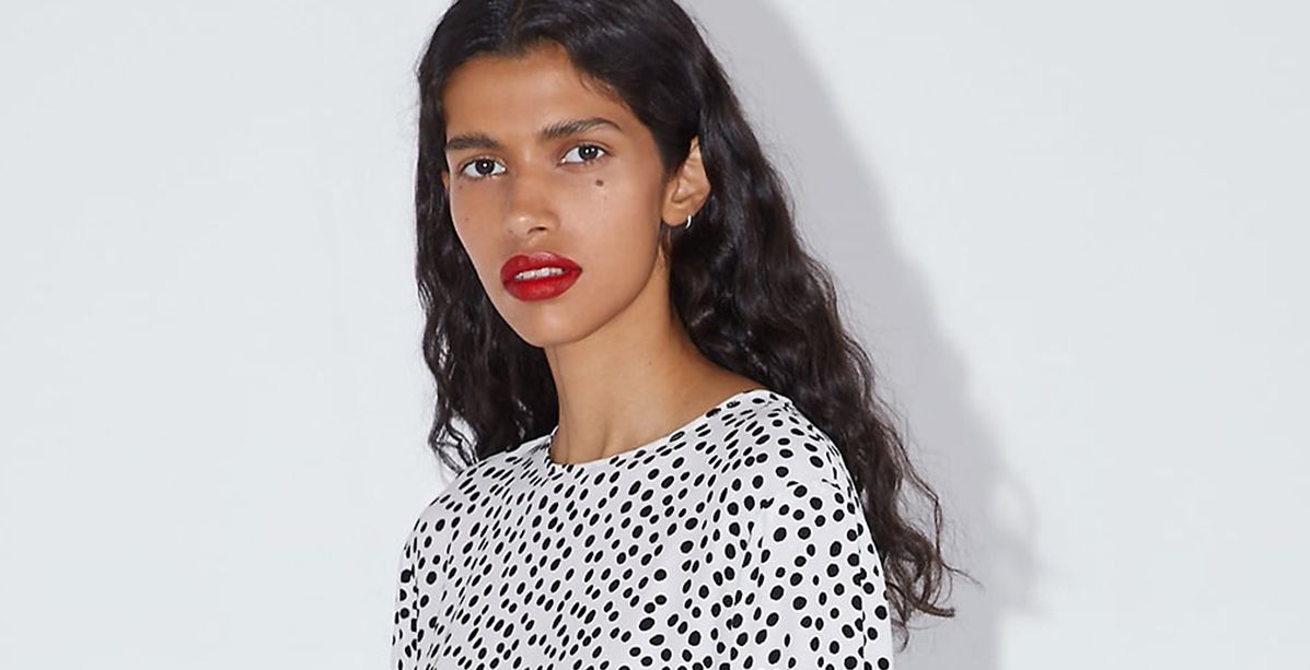 فستان ZARA له حساب خاص على انستغرام