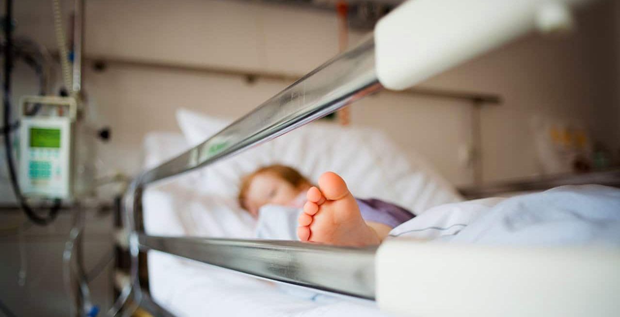 الحلم بمرض السرطان لشخص