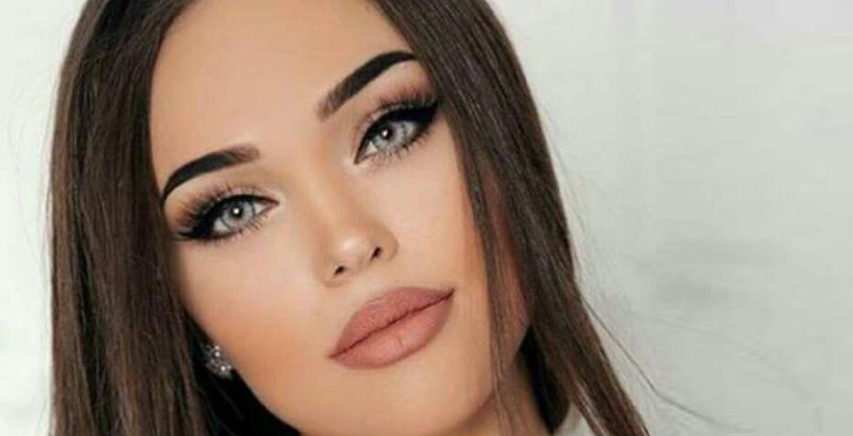 طريقة عمل مكياج عيون ترابي بالخطوات