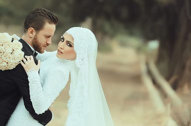 5 أمور تحب كل عروس في العالم أن يقوم بها عريسها يوم الزفاف!