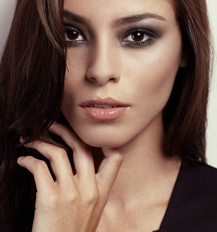 صور مكياج رمادي ناعم