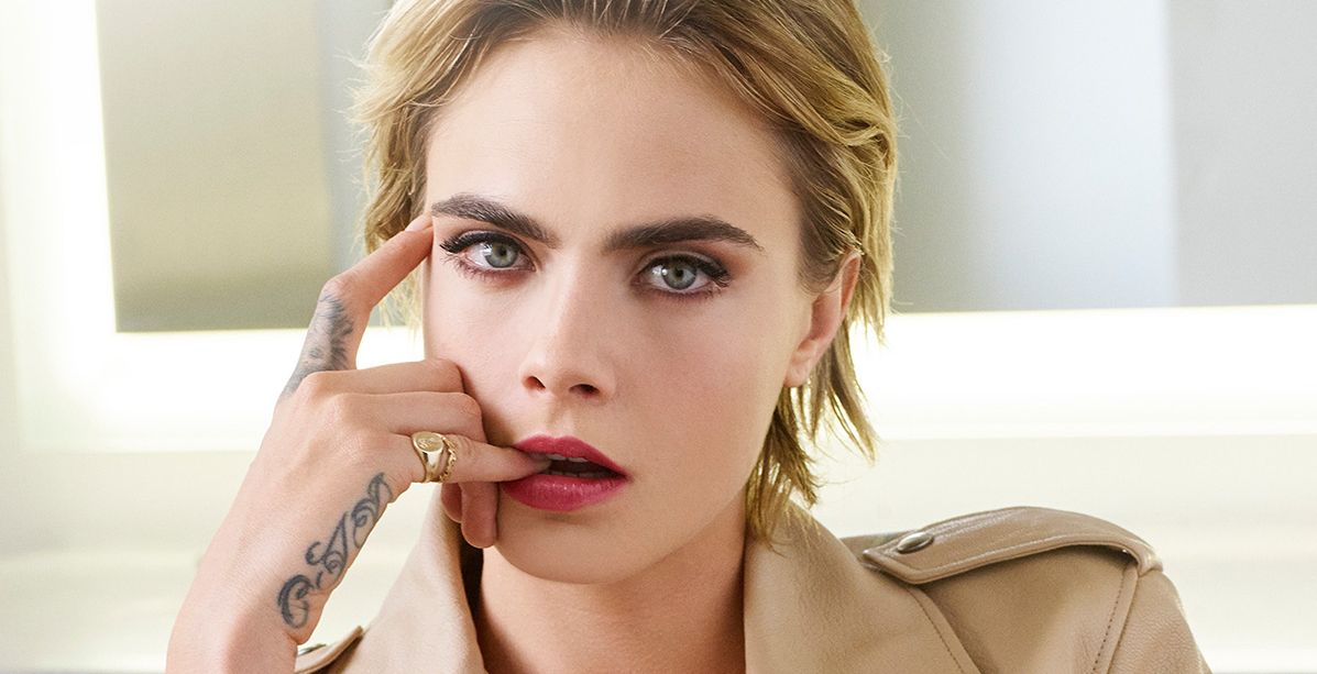 Dior تختار كارا ديليفين الوجه الإعلاني لأحمر شفاه Dior Addict