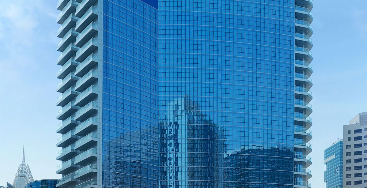 ياسمينة تزور فندق TRYP by Wyndham في دبي والتجربة أكثر من مريحة
