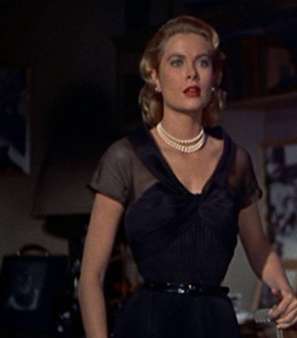 لعاشقات الموضة: فيلم Rear Window