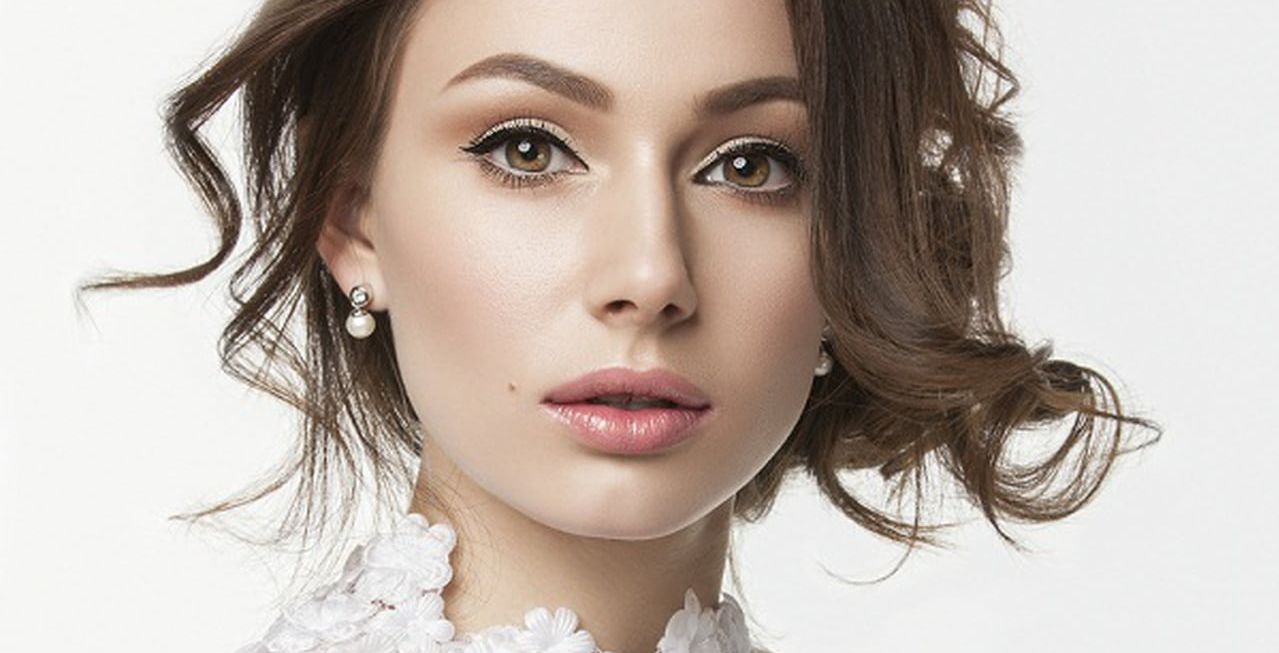 طريقة عمل مكياج للعيون الصغيرة