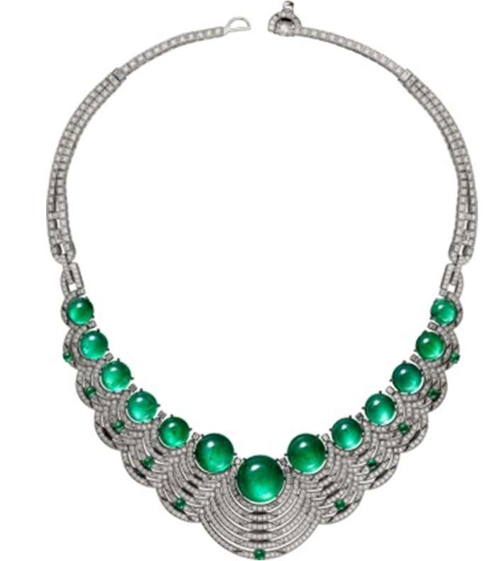 قلادة Cartier