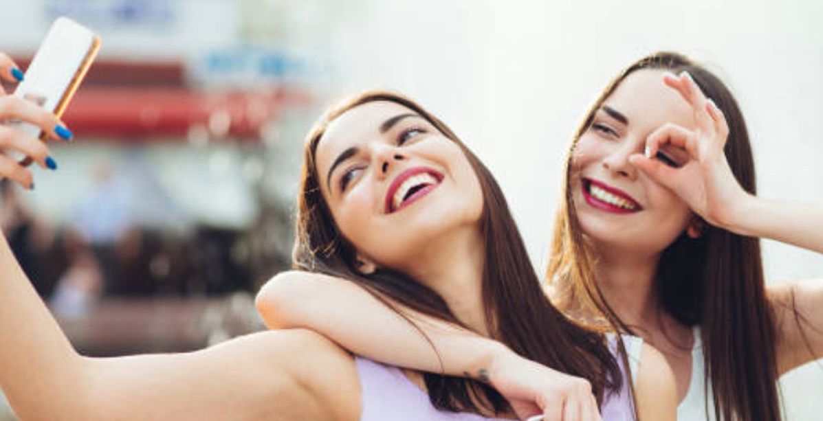 حسنات شقيقتك في الحياة