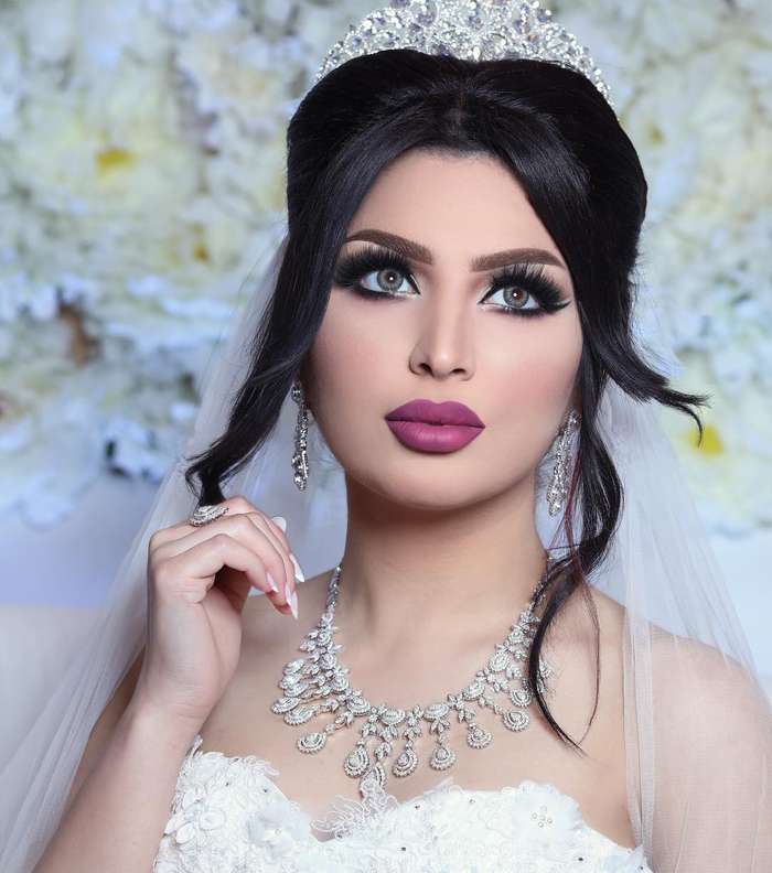 صور احلا عروسه مكياج