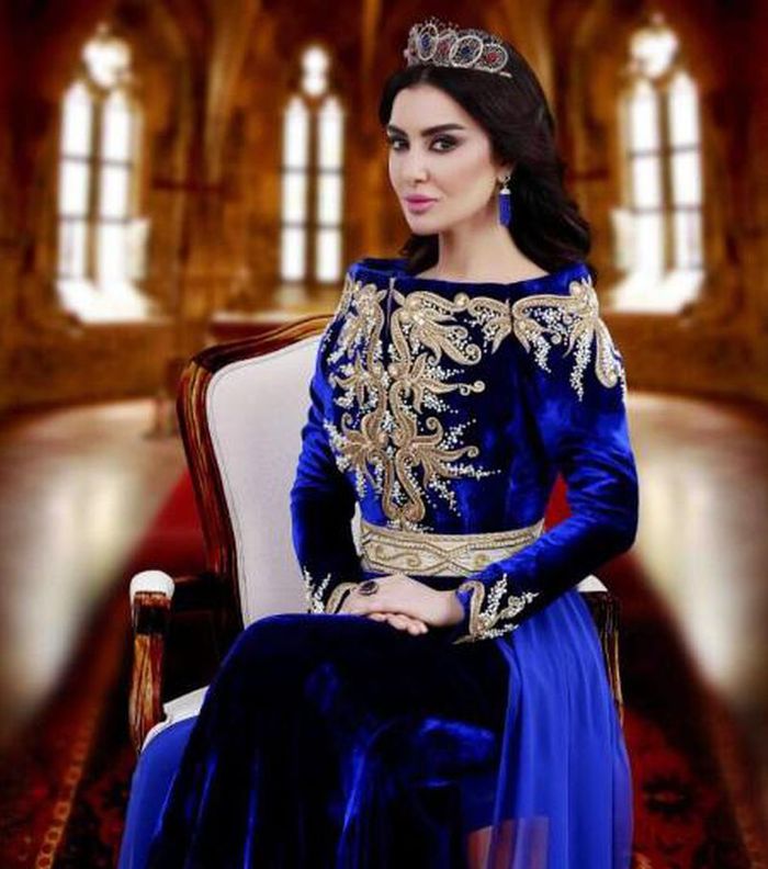 صور اروع فساتين ميساء مغربي
