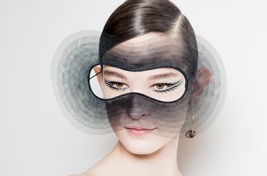 ماكياج Dior يخطف أنفاس أسبوع الهوت كوتور في باريس لصيف 2018