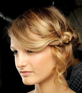 chignon-philip-lim-04-04-11