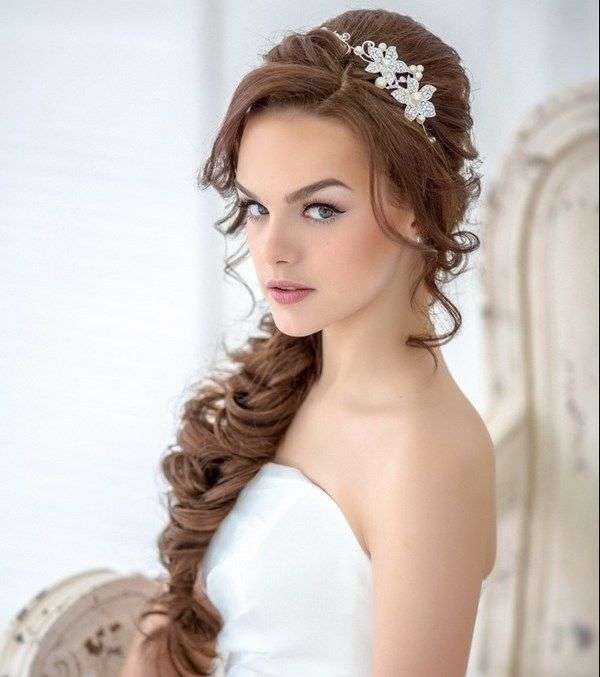صور اجمل تسريحات عروس 2019