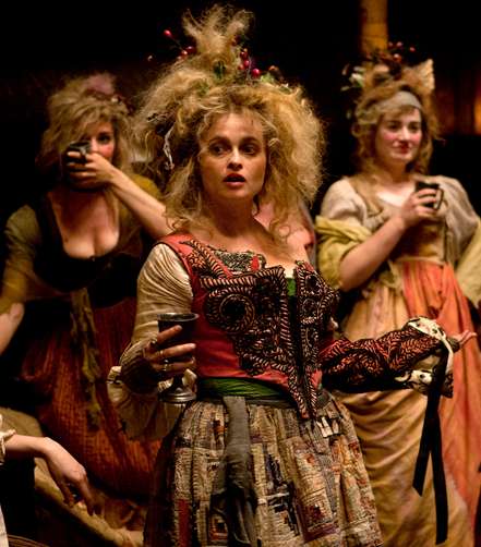 Les Misérables عن أفضل تسريحات شعر وماكياج