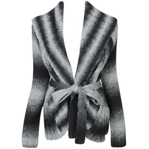 موضة الملابس المقلّمة من Forever 21