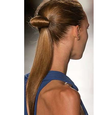 تسريحات سريعة وعصرية لفصل الصيف بالصور