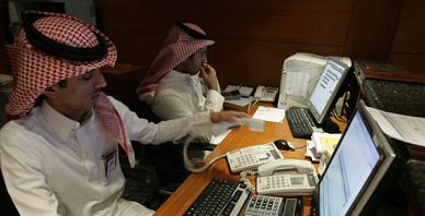 العمل لأكثر من 10 ساعات باليوم يرهق نظام القلب