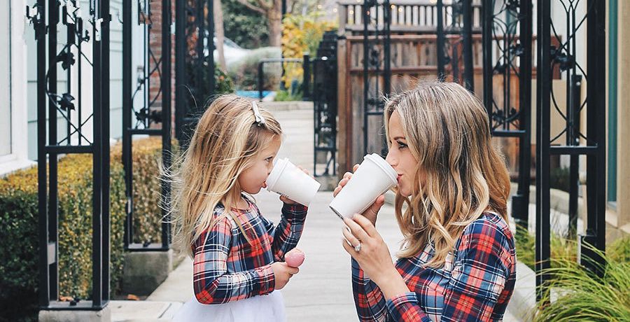 اجمل كلمات عن الام