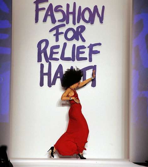 Fashion-for-relief-NYC-17-2-2010-9