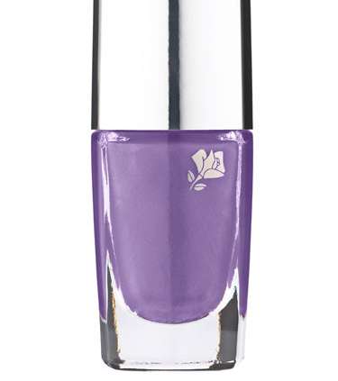 nail-trend-lancome-purple-07-04-2011