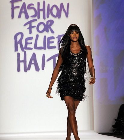 Naomi-campbell-fashion-for-relief-NYC-17-2-2010-2