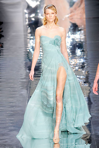 Elie-Saab-Couture-2010-28-1-2010_11