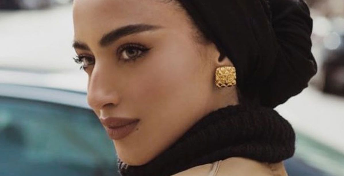 مستحضر مكياج لا تستغني عنه خبيرة التجميل السعودية يارا النملة