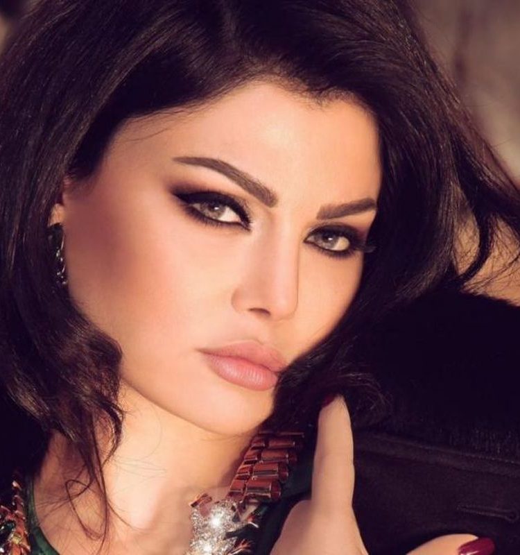 صور مكياج هيفاء وهبي 2018