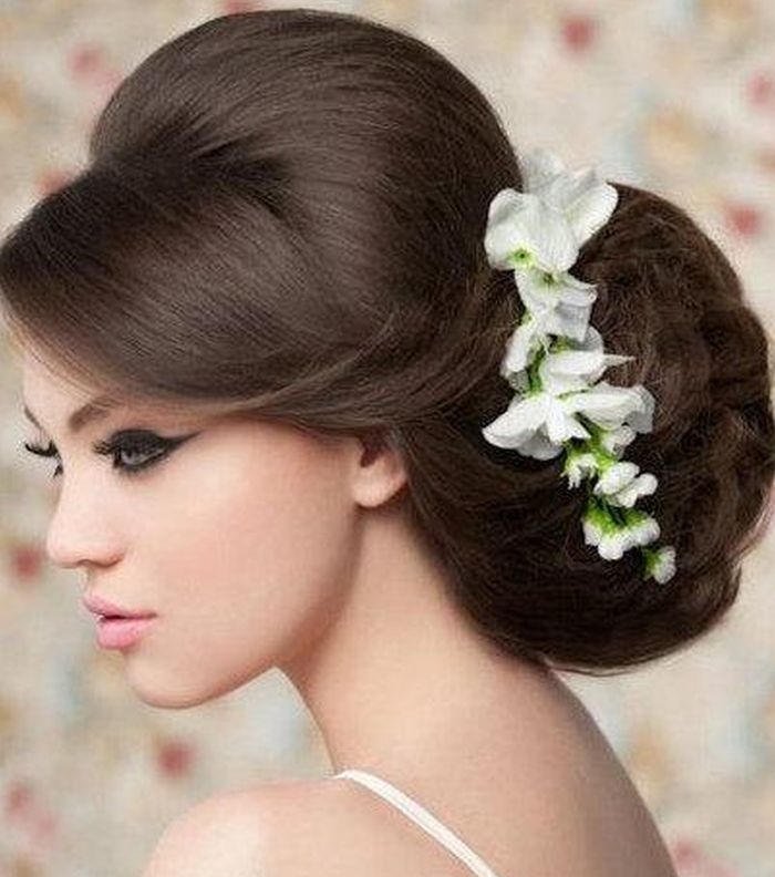 أجمل تسريحات شعر ملمومة لهذا الصيف