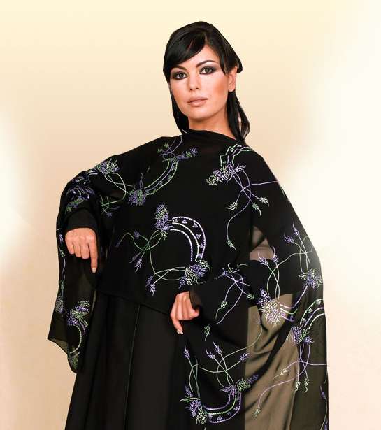 صور اجمل عبايات مطرزة