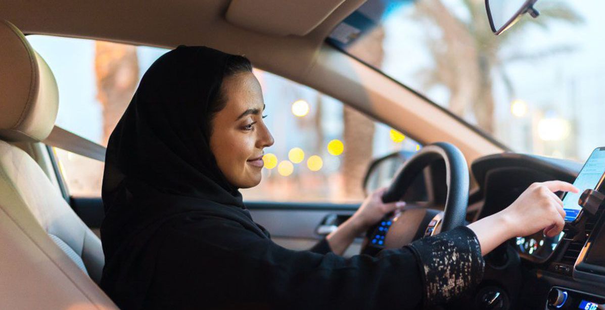 "أوبر" تكرّم المرأة السعودية من خلال ميزة مخصّصة للنساء فقط