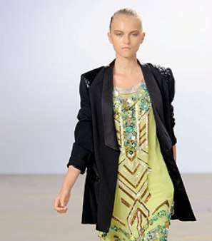 matthewwilliamson-embroidery-21-1-10-01