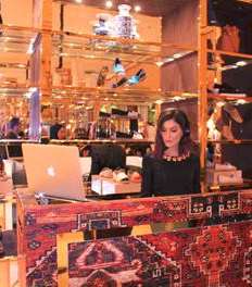 الفاشينيستا والمدونة تالا سمان في حفل افتتاح متجر توري بورش في قطر