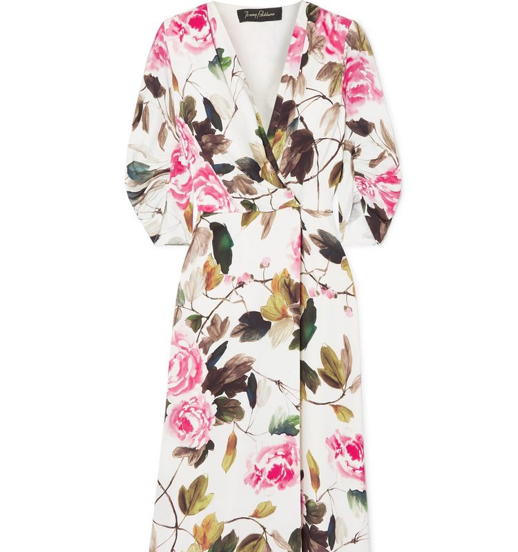 فستان مطبع بالازهار من Jenny Packham تجدينه على موقع Net a porter