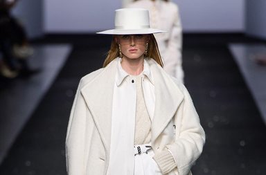 تصاميم موديلات القبعات الرائجة في العام 2020 لاطلالة رائعة