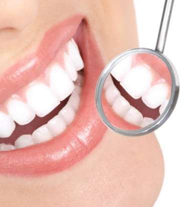  تبييض الأسنان بالطرق المختلفة