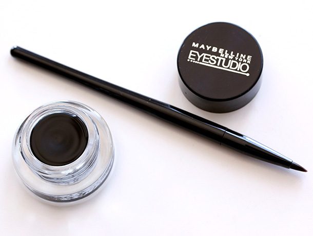 EYE STUDIO LASTING DRAMA من Maybelline