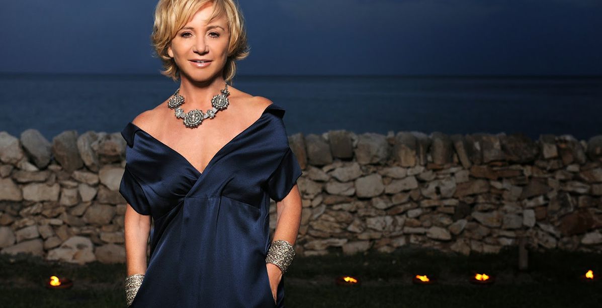 تعرفي على تفاصيل لقاء ياسمينة مع المصمة العالمية Alberta Ferretti