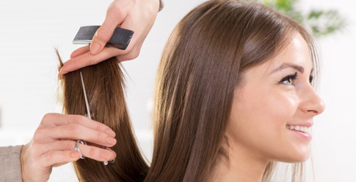 طريقة وفوائد قص اطراف الشعر
