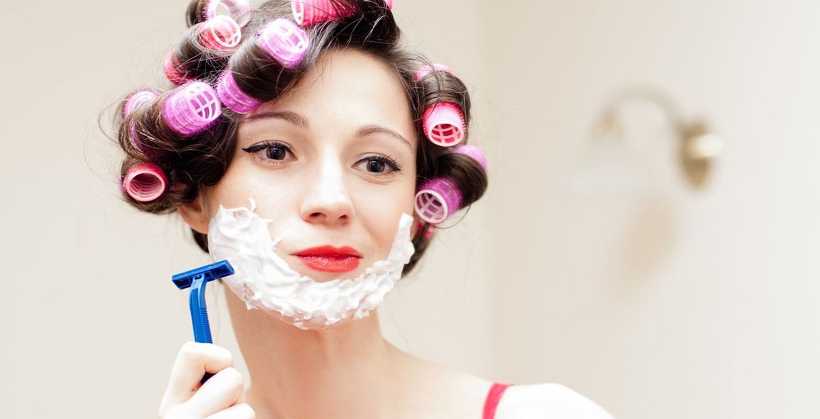 نصائح لازالة الشعر بالموس قبل الليزر