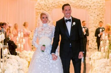 فساتين زفاف باريس هيلتون