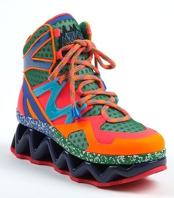 أحذية مميّزة الألوان من مجموعة Marc by Marc Jacobs